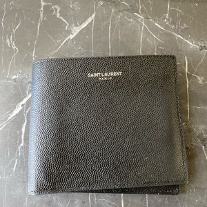SAINT LAURENT black bifold wallet - Authentic